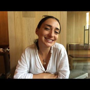 Meet your Posher, Elissa